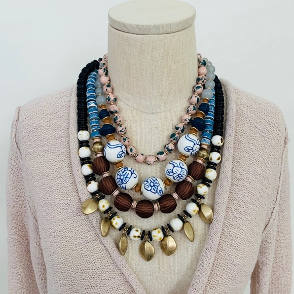 Anthropologie Jewelry - Anthropologie Textured Bohemian Statement Necklace